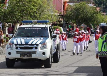 Polres Aceh Selatan Turunkan Personel Untuk Lakukan Pengamanan Lomba Gerak Jalan Hut RI