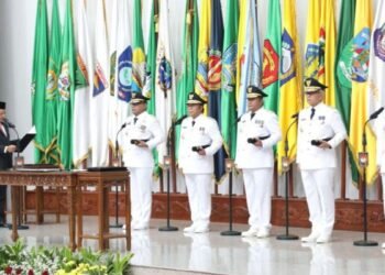 Lantik Lima Pj Gubernur, Mendagri Ingatkan Kemajuan Wilayah