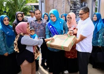Kak Ana Salurkan 5,4 Ton Ikan Segar untuk Cegah Stunting di Lhokseumawe