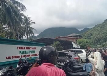 Meriahkan tradisi makan-makan, Masyarakat padati objek wisata di Aceh Selatan